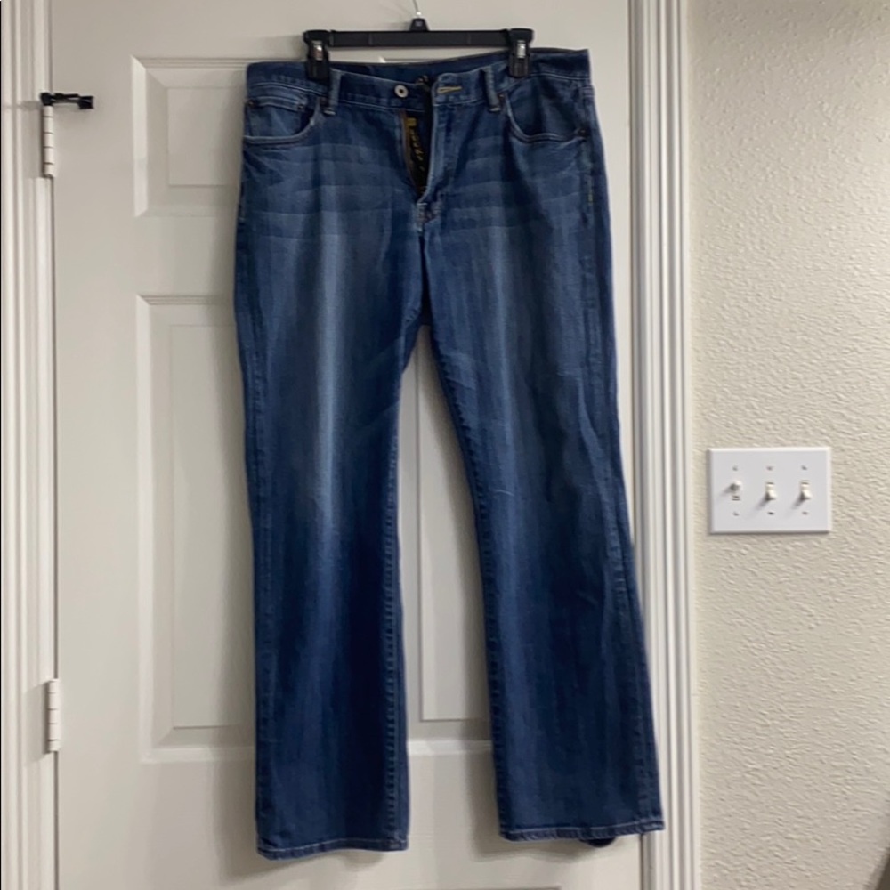 Lucky men’s jeans 32 *34 vintage straight leg